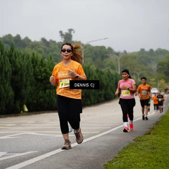 Runner Photo 8539396