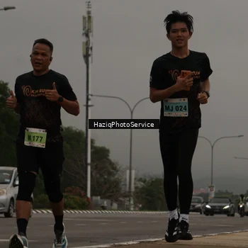 Runner Photo 8539444