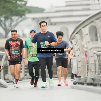 Runner Photo 8539499