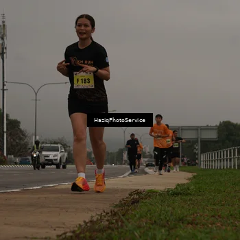 Runner Photo 8539555