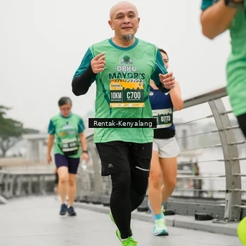 Runner Photo 8539600