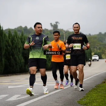 Runner Photo 8539611