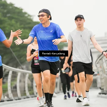 Runner Photo 8539687
