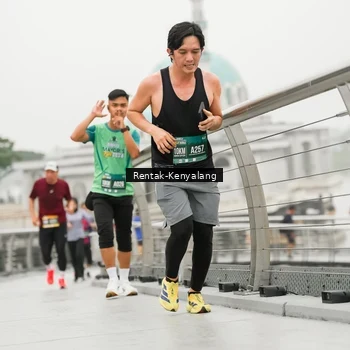 Runner Photo 8539818
