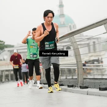 Runner Photo 8539819