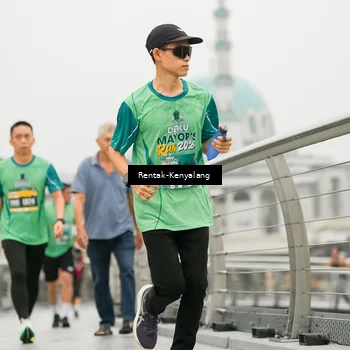 Runner Photo 8539841