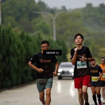 Runner Photo 8539846
