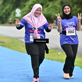 Runner Photo 8539878