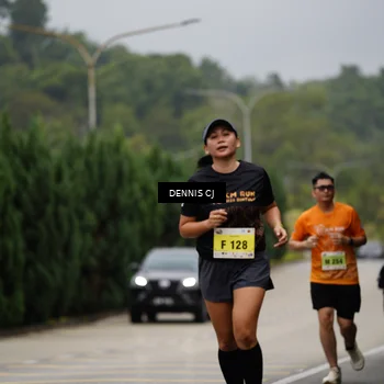 Runner Photo 8539890