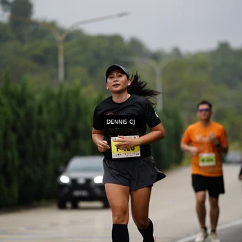 Runner Photo 8539894