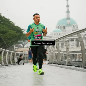 Runner Photo 8539937