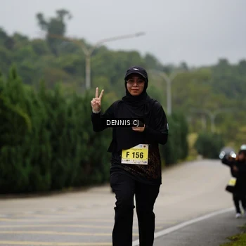 Runner Photo 8539999