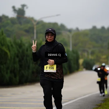 Runner Photo 8540003