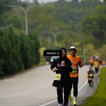 Runner Photo 8540014