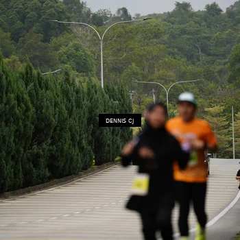Runner Photo 8540044