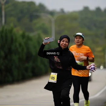 Runner Photo 8540045