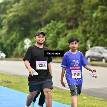 Runner Photo 8540054