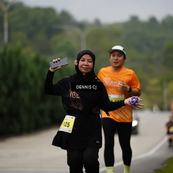Runner Photo 8540055