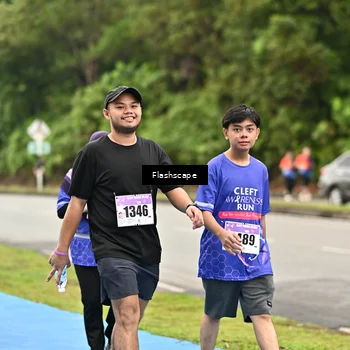 Runner Photo 8540071