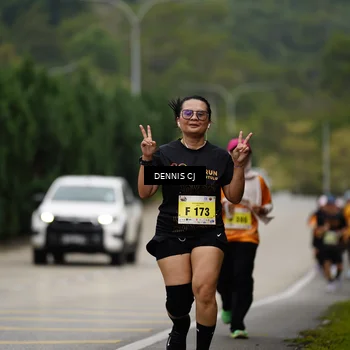 Runner Photo 8540101