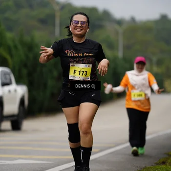 Runner Photo 8540115
