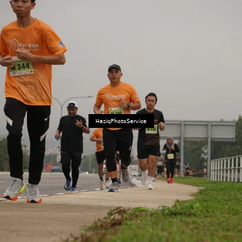 Runner Photo 8540121