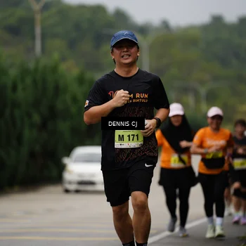 Runner Photo 8540199