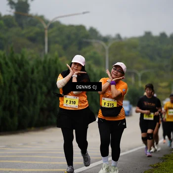 Runner Photo 8540226