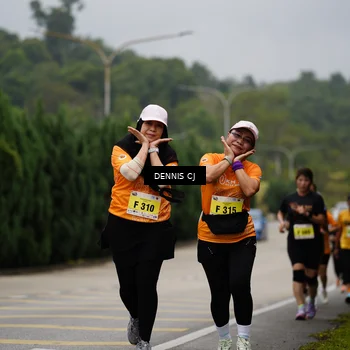 Runner Photo 8540228
