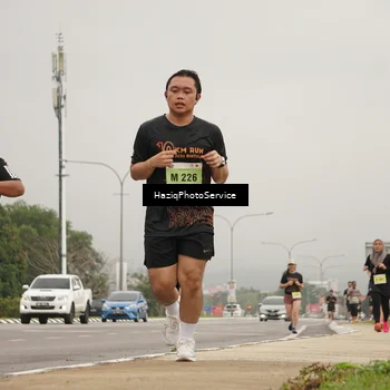 Runner Photo 8540376