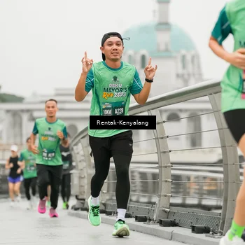 Runner Photo 8540400