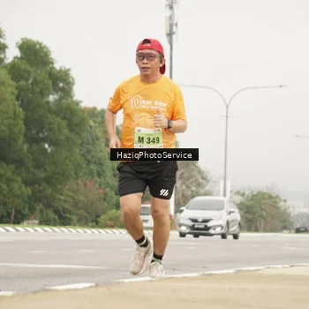 Runner Photo 8540402