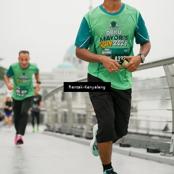 Runner Photo 8540408