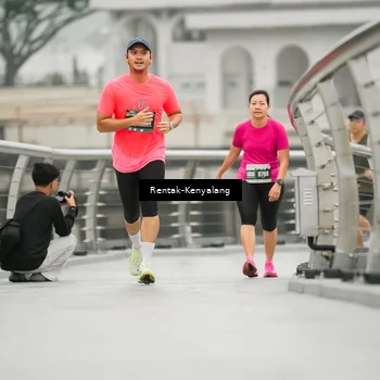 Runner Photo 8540473