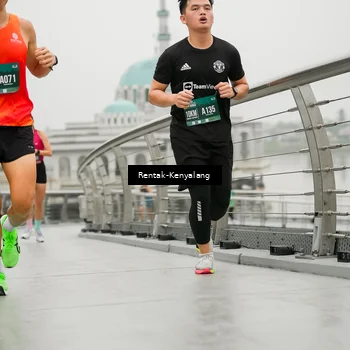 Runner Photo 8540497