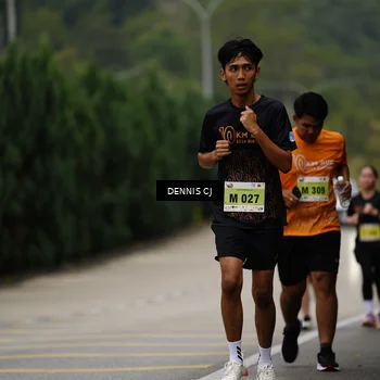 Runner Photo 8540721