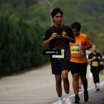 Runner Photo 8540744