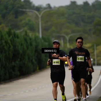 Runner Photo 8540837