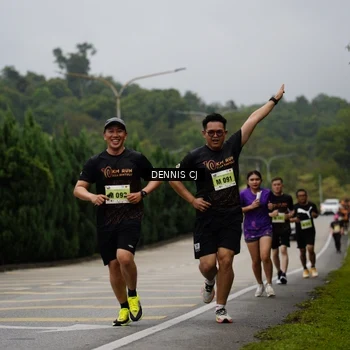 Runner Photo 8540928