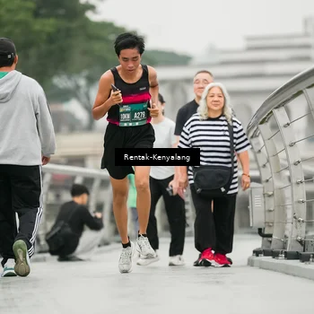 Runner Photo 8541023