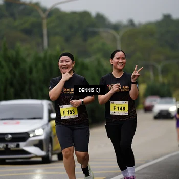 Runner Photo 8541037