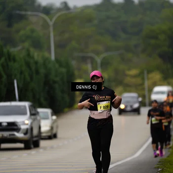 Runner Photo 8541079