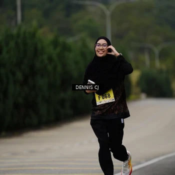 Runner Photo 8541489
