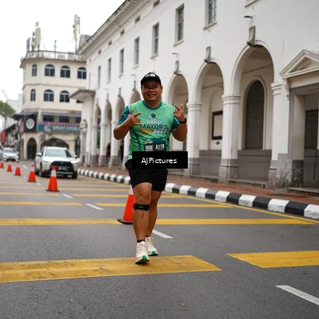Runner Photo 8541701