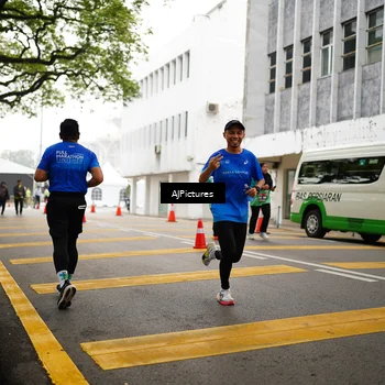 Runner Photo 8541717