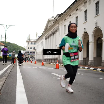 Runner Photo 8541739