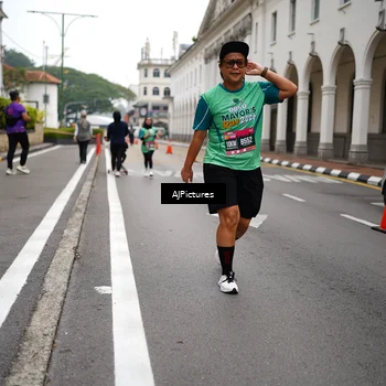 Runner Photo 8541744
