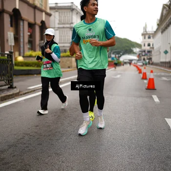 Runner Photo 8541749
