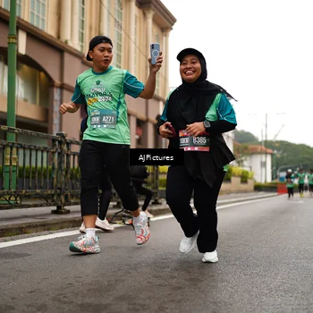 Runner Photo 8541750