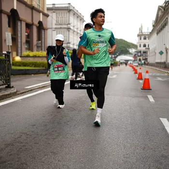 Runner Photo 8541751